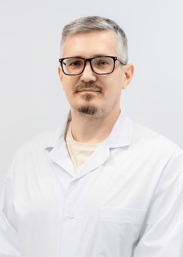 Dumitru Darciuc, ortoped-traumatolog